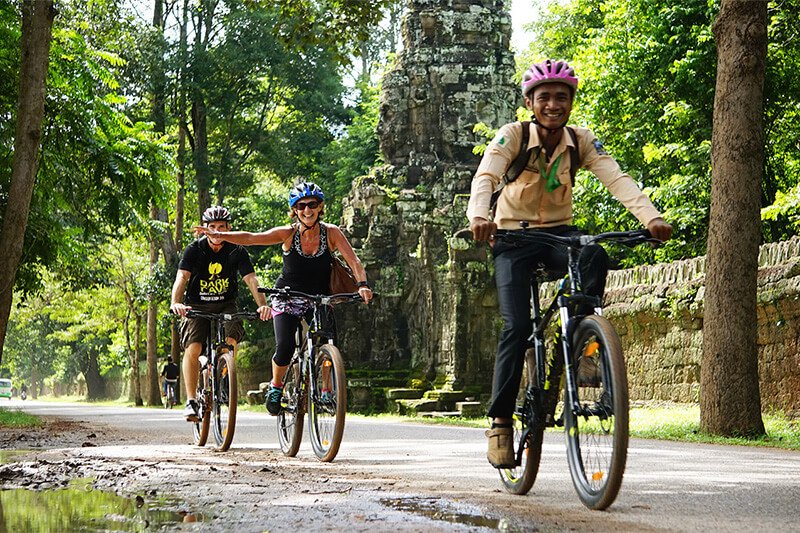 1776568176_Indochina cycling tour Vietnam Laos.jpg